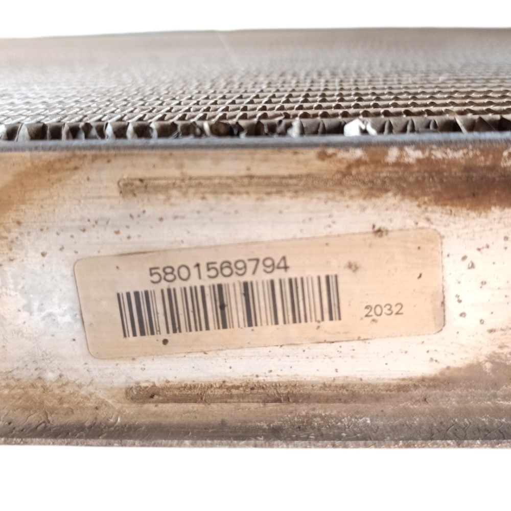 Radiador De Água C/detalhe Iveco Tector 5801569794 3