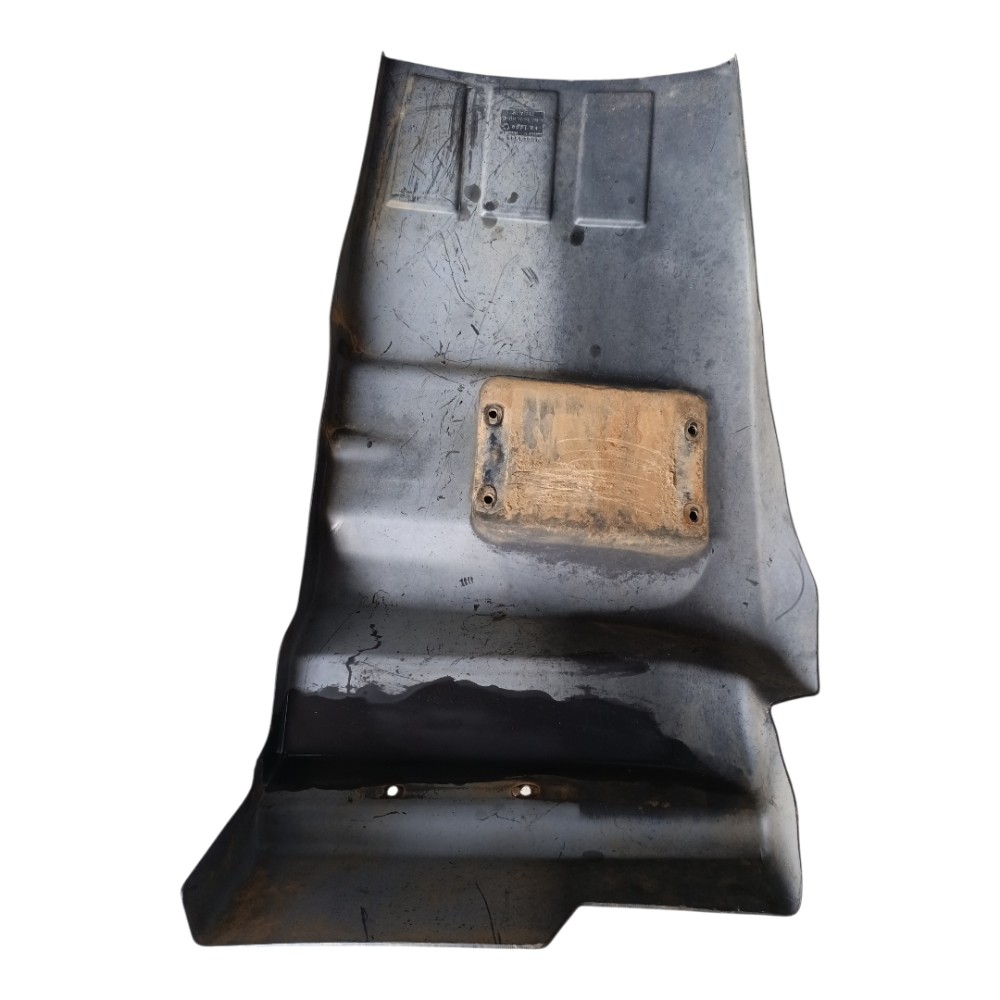 Paralama traseiro LD M.Benz Atron A6938817101 3