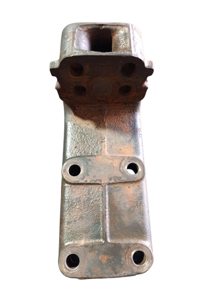 Suporte Da Caixa Cambio Scania Grs900 1404300 2