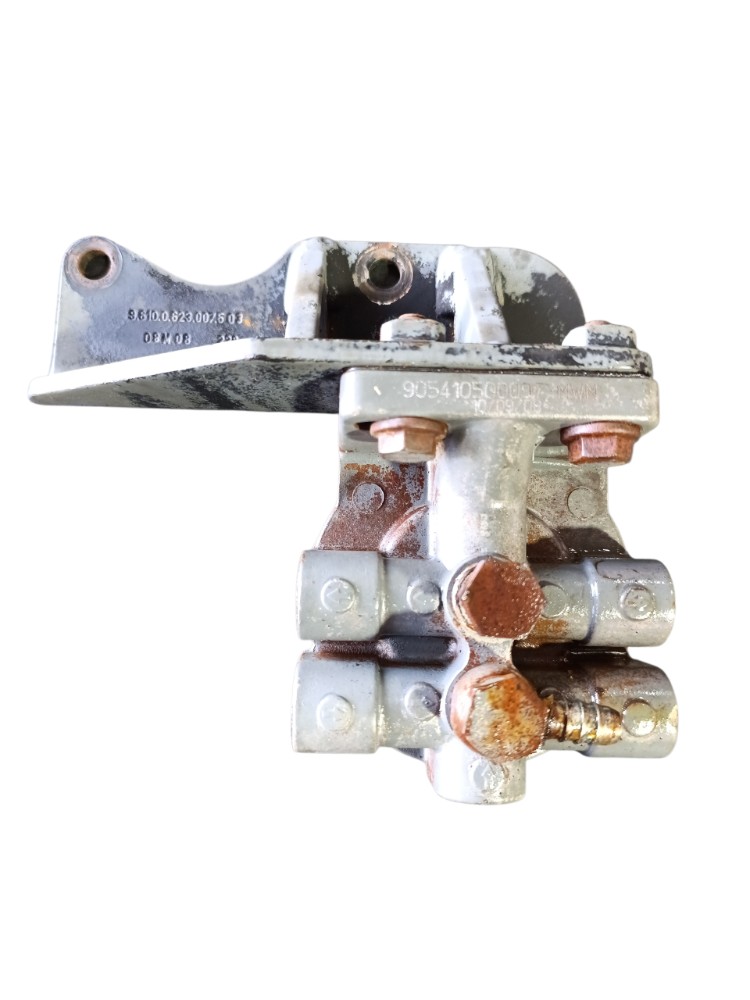 Cabeçote/suporte filtro do óleo motor MWM X10 905410500097 2