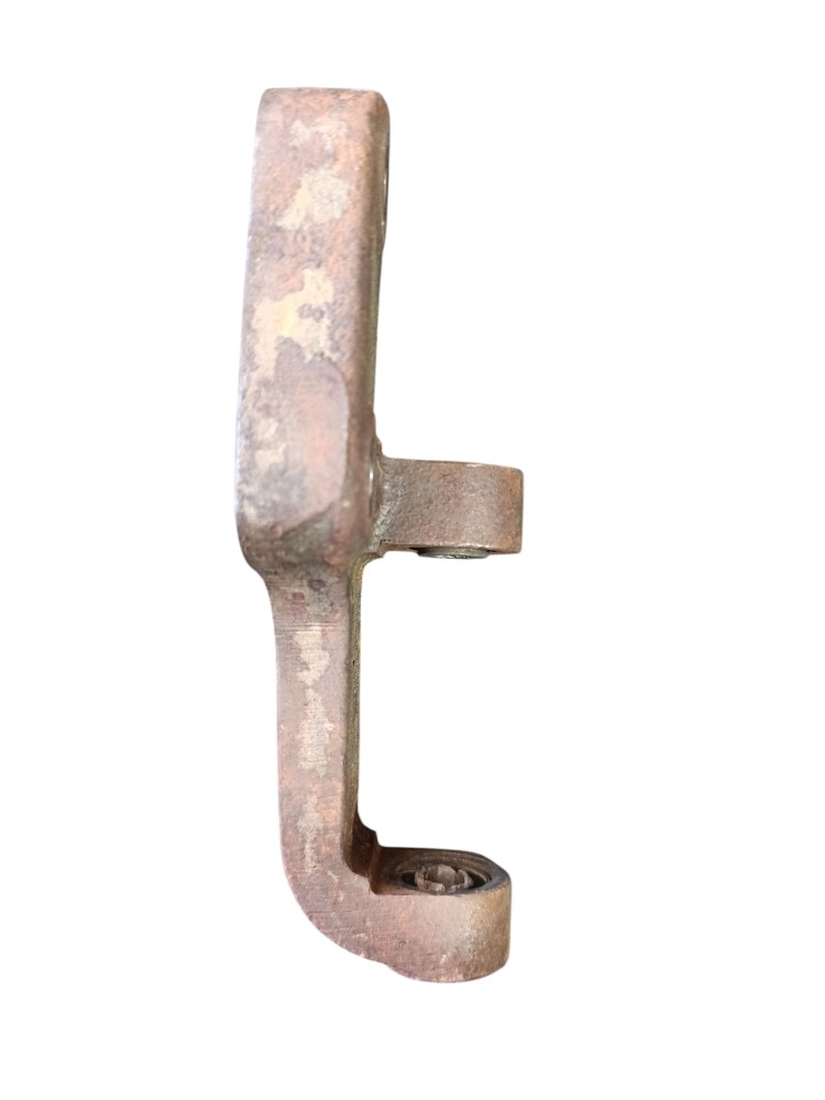 Suporte Alternador Mb Om352 A3521550935 3