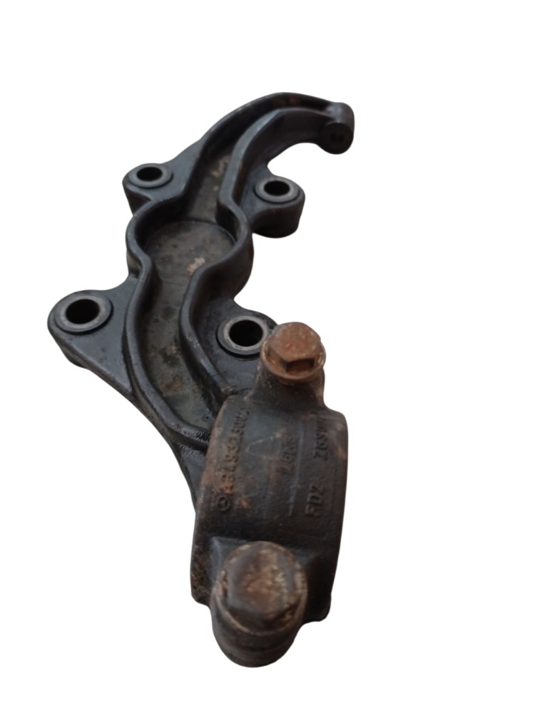 Suporte barra estabilizadora LD Mb Axor 1933 A9433261240 2