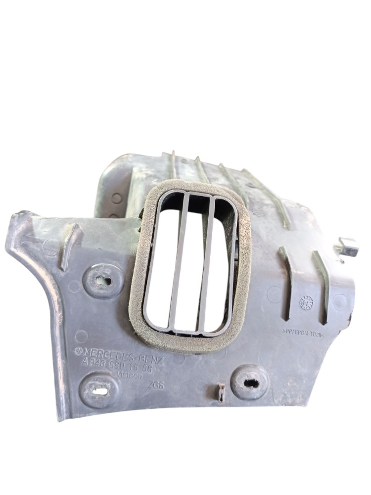 Acabamento inferior cabine MB Actros 2646 A9436801506 3