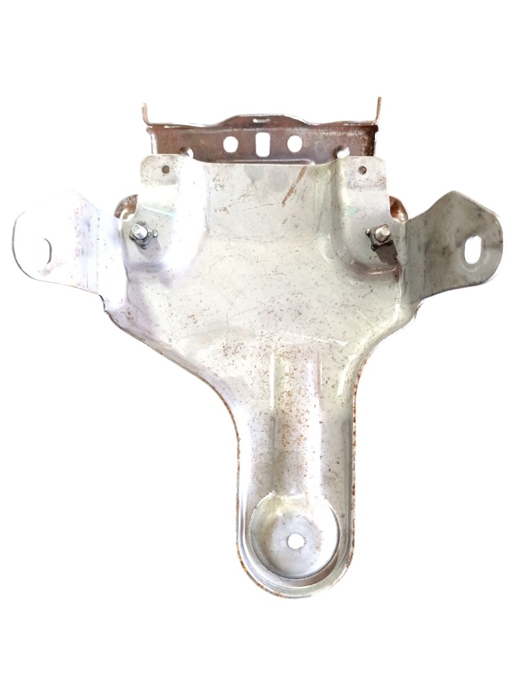 Suporte Console Central Hilux 2.8 2018 3