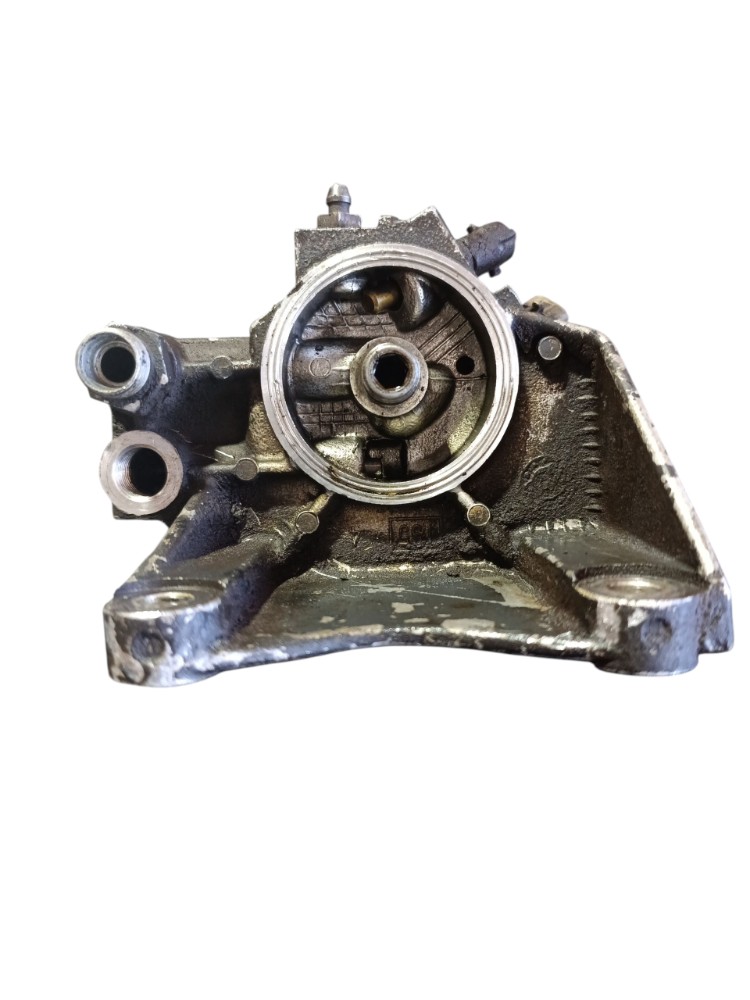 Suporte filtro combustivel cursor 13 Iveco Stralis 504046811