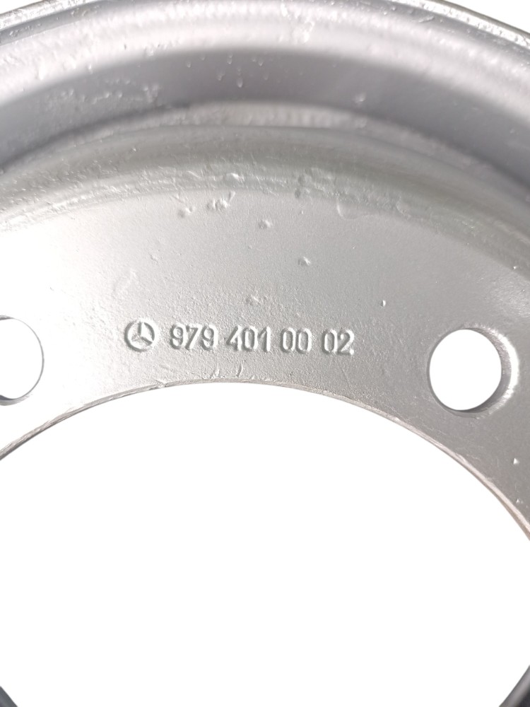 Roda De Ferro M.benz Accelo 17.5 X 6.00 Pneu 215 9794010002