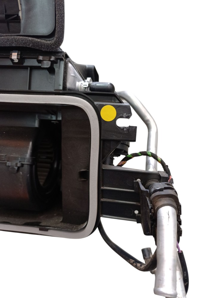 Caixa Evaporadora C/detalhe Vw Meteor 81619006464 11
