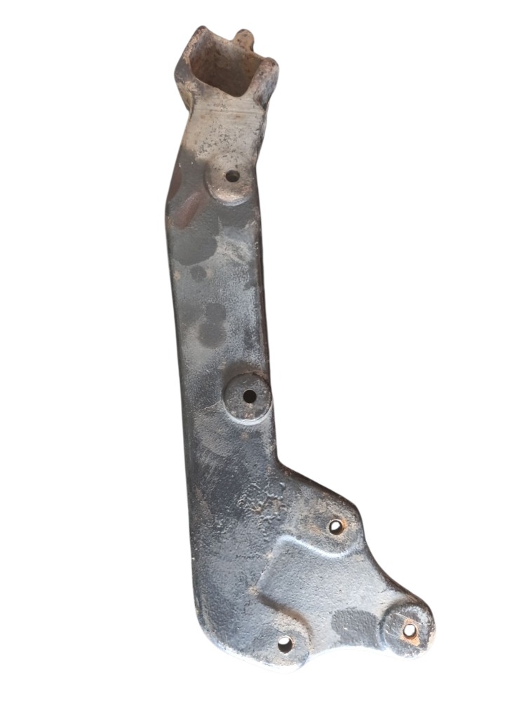 Suporte traseiro estribo LD Mercedes Axor 1933 A9406660531
