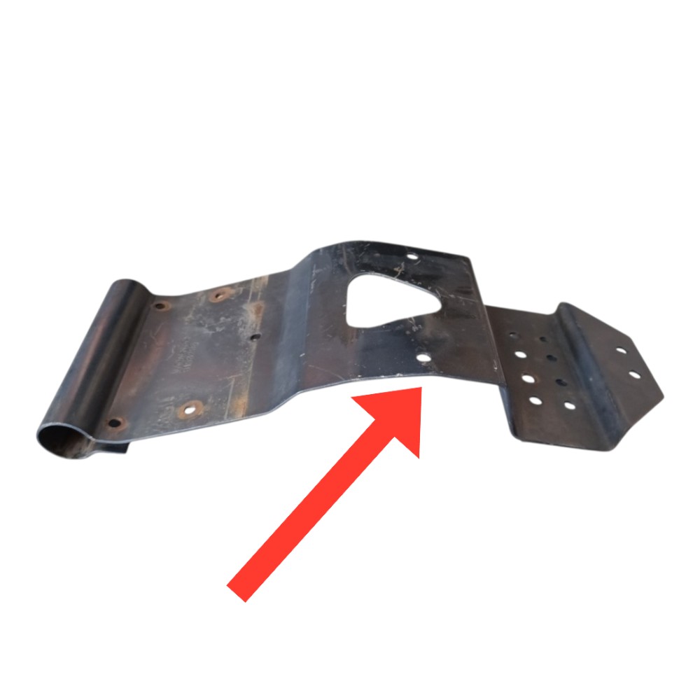 Chapa Suporte Lanterna E Placa C/detallhe Volvo Fm 8158256 3