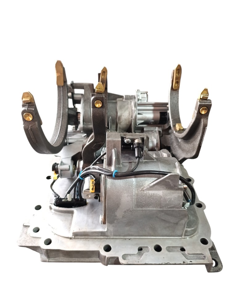 Tampa C/garfo Revisada Caixa Volvo I-shift 4213650106 3