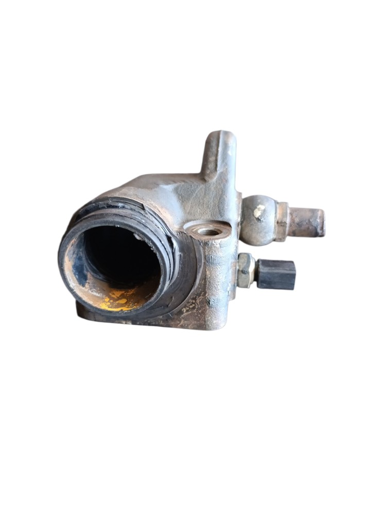 Tubo Termostatico Ligação Bomba Água Mb Accelo A9062031036 3