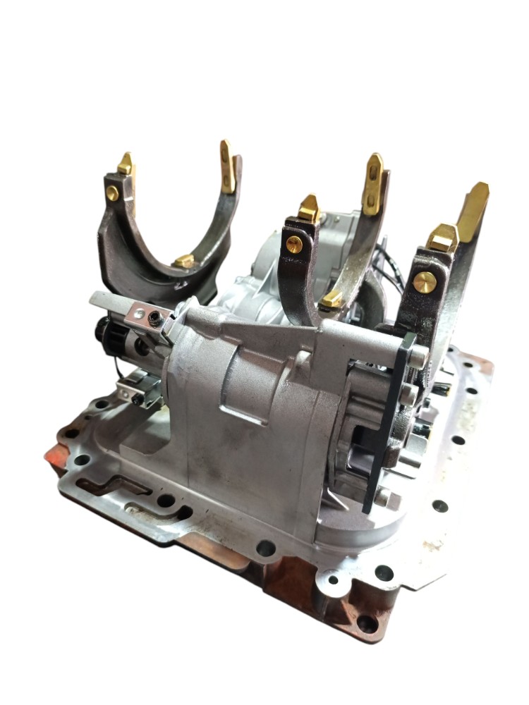 Tampa Da Caixa Volvo I-shift Com Garfo 3