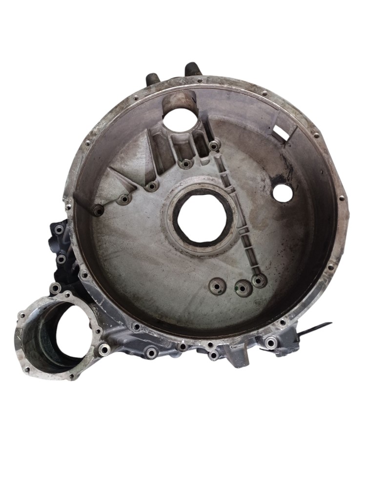 Capa Seca Motor Om 926 M.benz Axor 1933 A9060152902 2