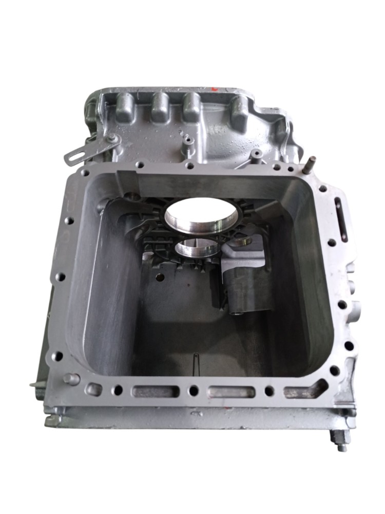 Carcaça Caixa Câmbio Volvo I-shift 21240549 7