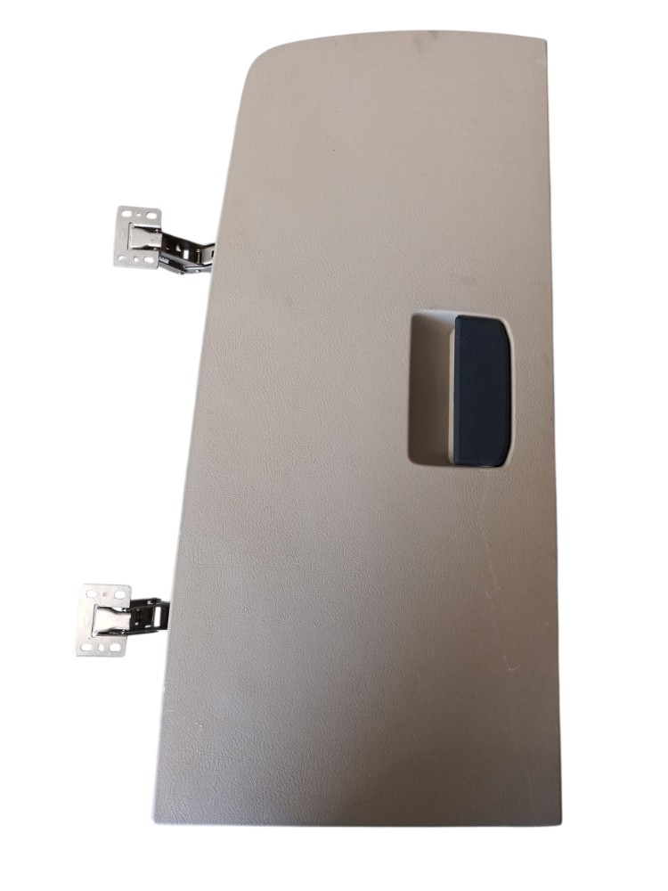 Tampa do maleiro Lado direito Vw Meteor 3