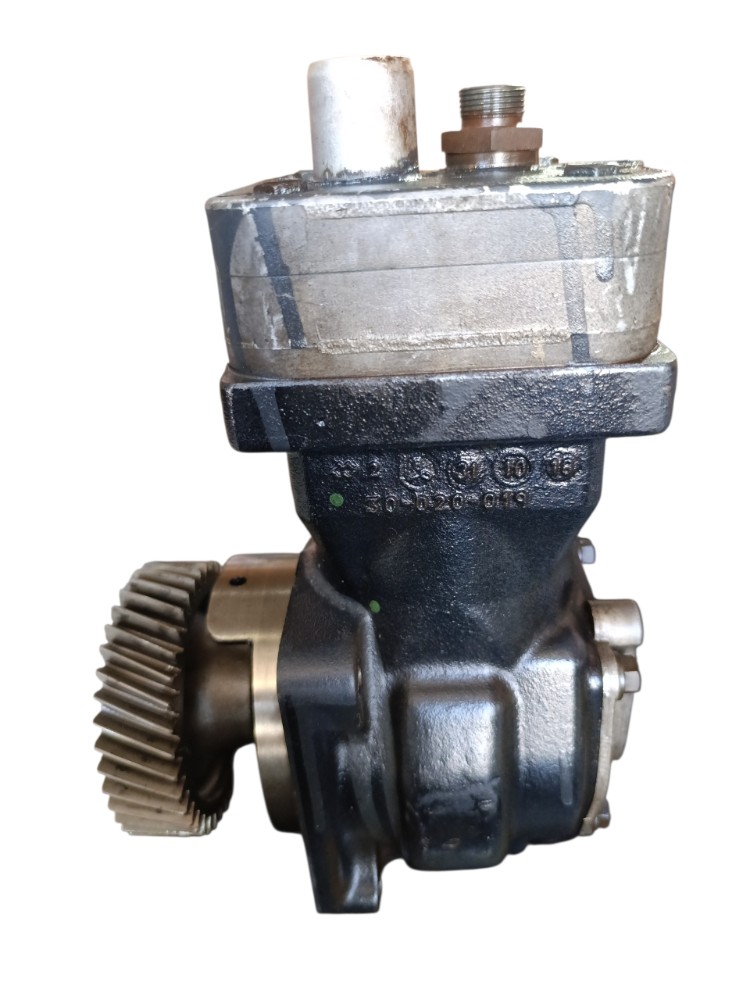 Compressor de ar MB Accelo OM924 4111540126 3