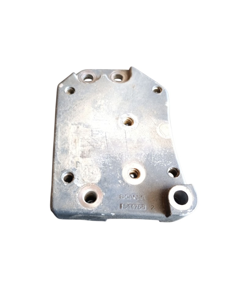 Suporte Da Válvula Freio Motor Scania Dc12 420 1544768