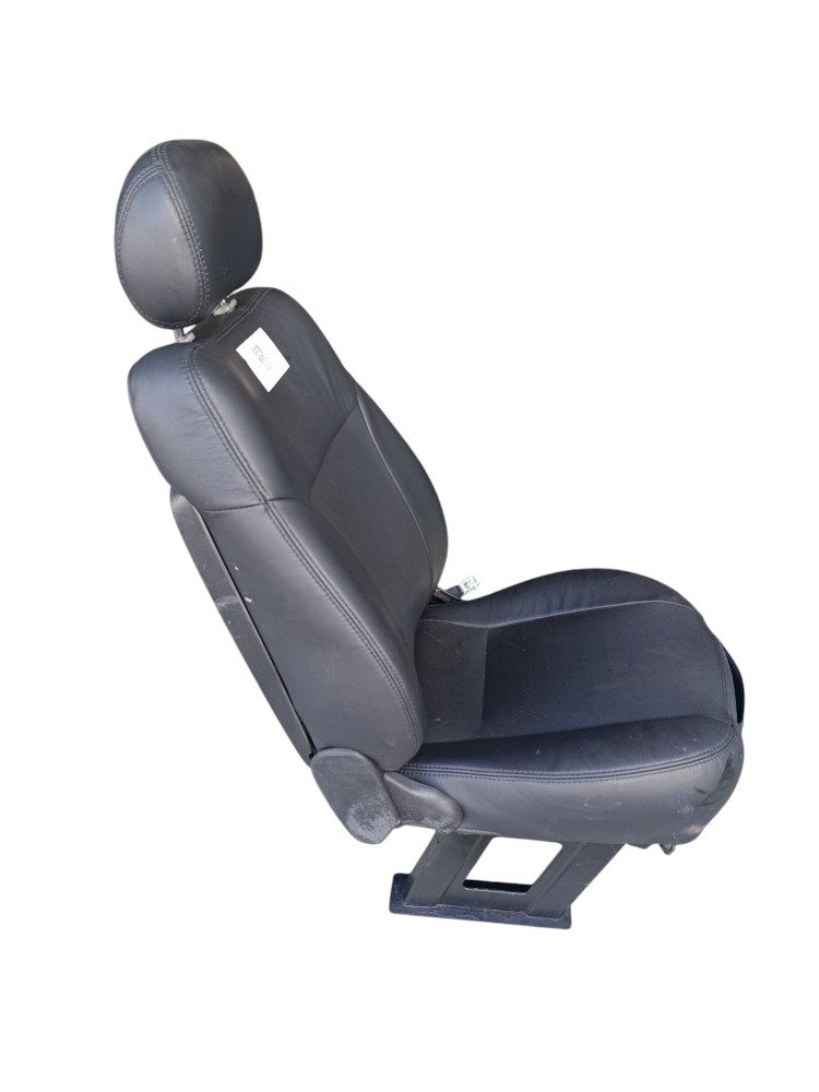 Banco Carona Renault Master Com Detalhes 1