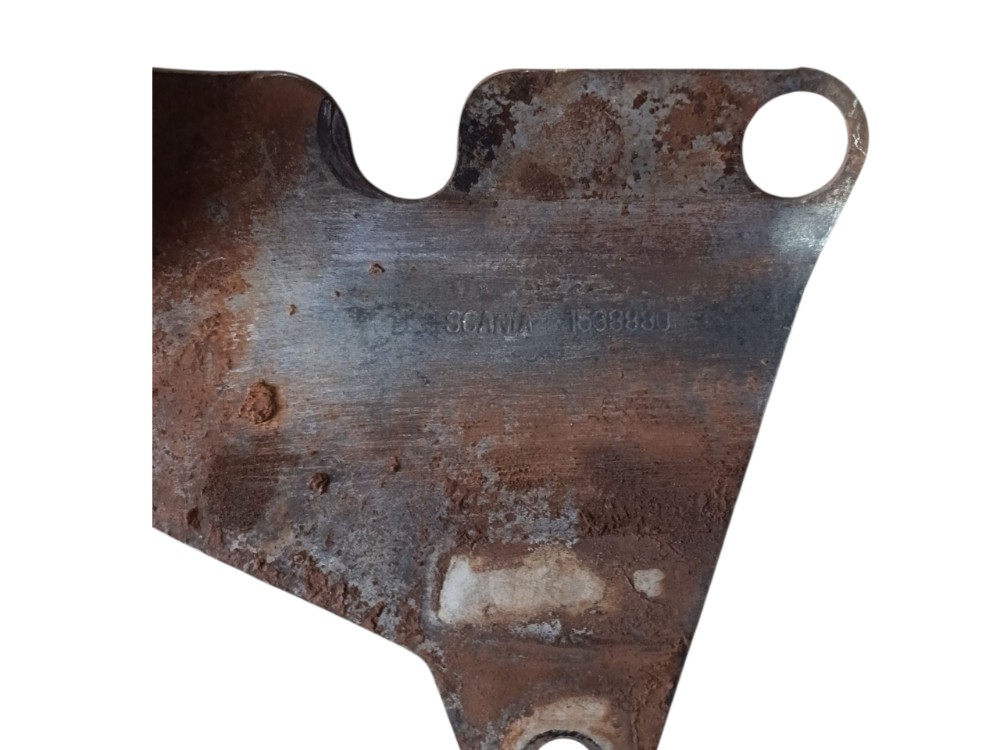 Suporte fixação radiador inferior Scania P124 1538880 3