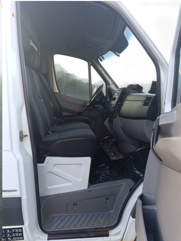Cabine Mercedes Sprinter 2016 4