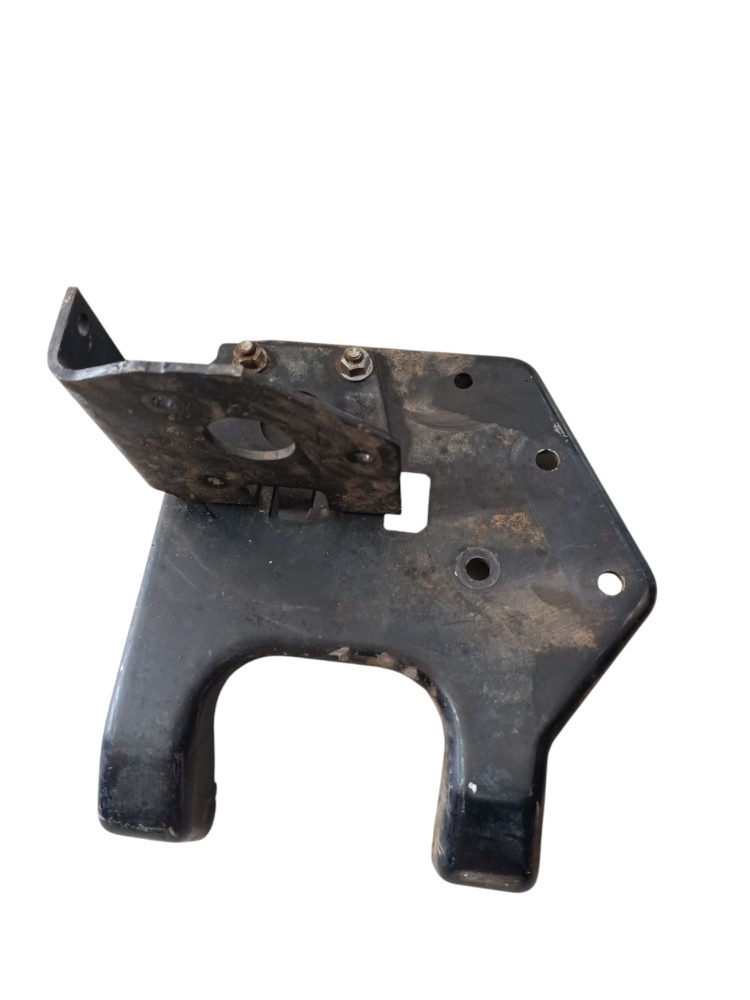 Suporte chassis Mercedes Benz Actros 2646 A9424295468005 3