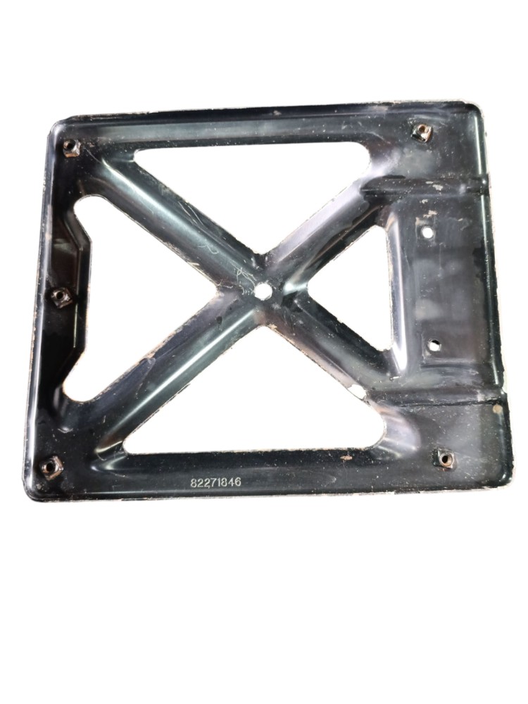 Suporte De Paralama Volvo Fh 82271846 3
