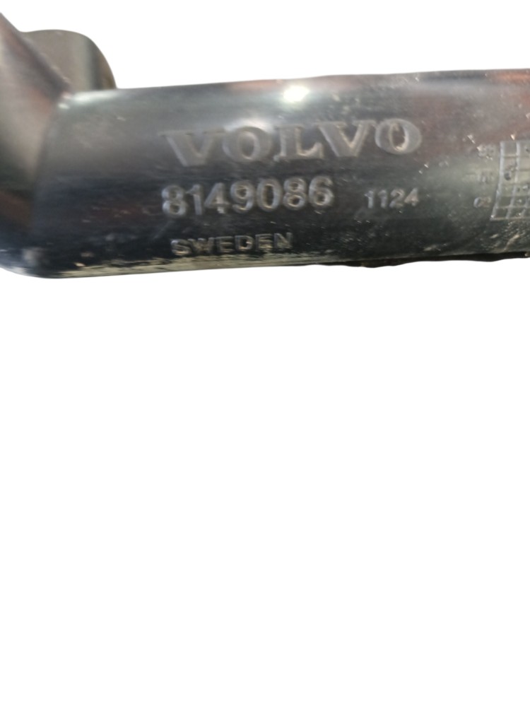 Tubo Enchimento Do Oleo Volvo 8149086 4