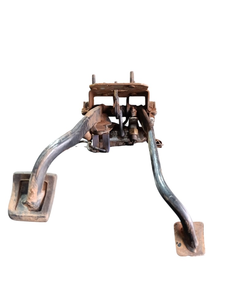 Pedal Freio Embreagem Scania P124 1411680 3