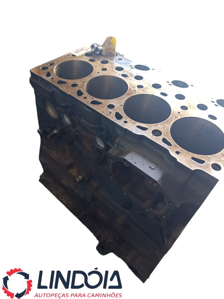 Bloco Do Motor Om 924 La M.benz Accelo 1016 4