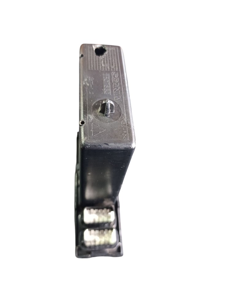 Acabamento Porta Luvas C/detalhe Scania G380 2009 1507830 2