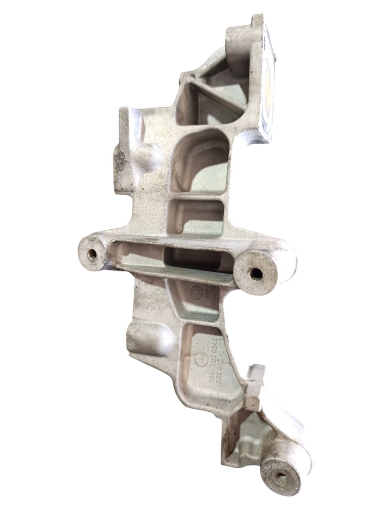 Suporte para-choque M.benz Actros R5412030240