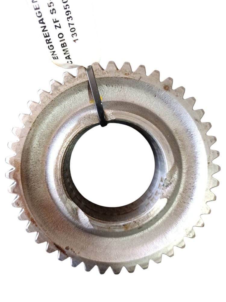 Engrenagem Ré Câmbio Zf S5-420hd 1307395090 3