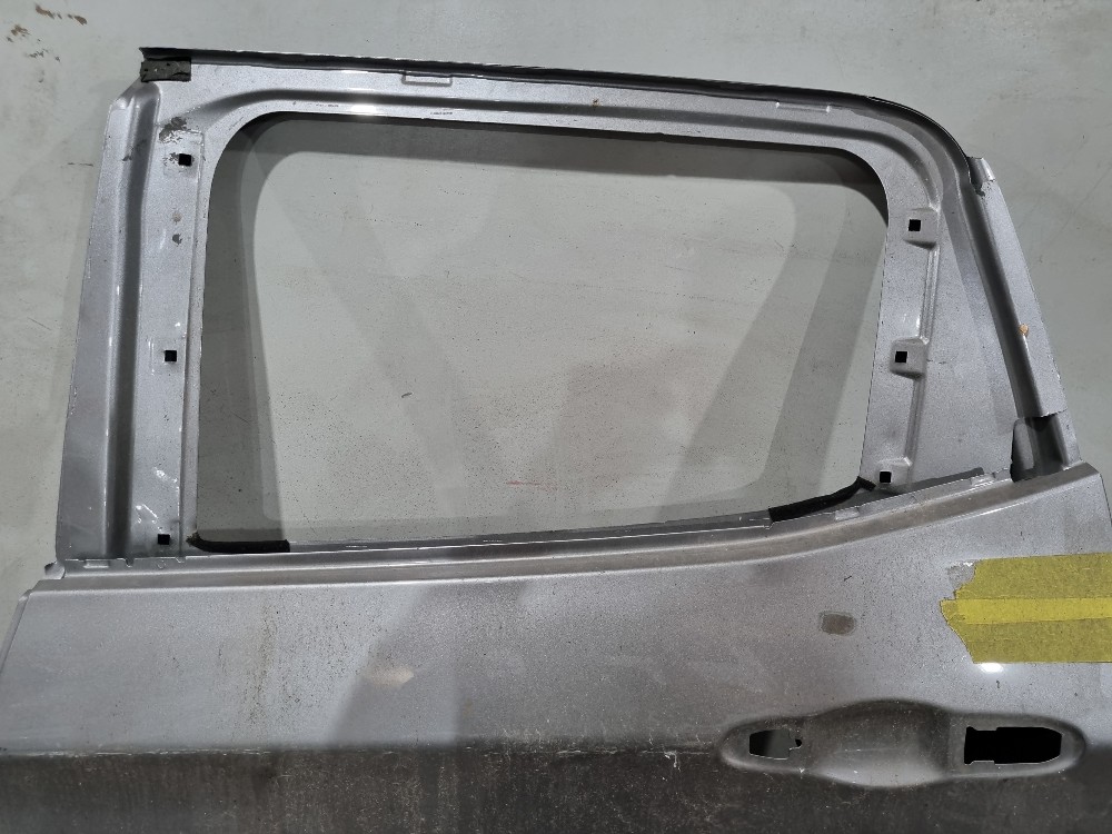 Porta Traseira Esquerda Fiat Toro 2016/2023 Traseira Esquerdo 3