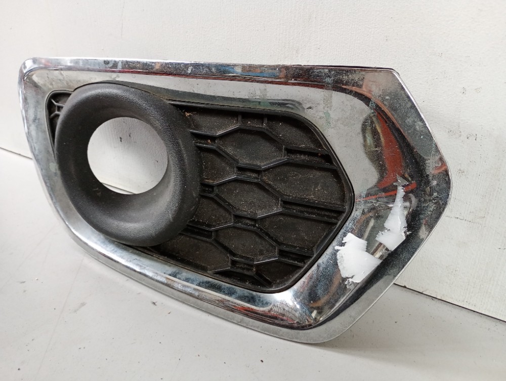 Moldura Do Farol De Milha Direito Renault Sandero 2015/2019 Direito 2