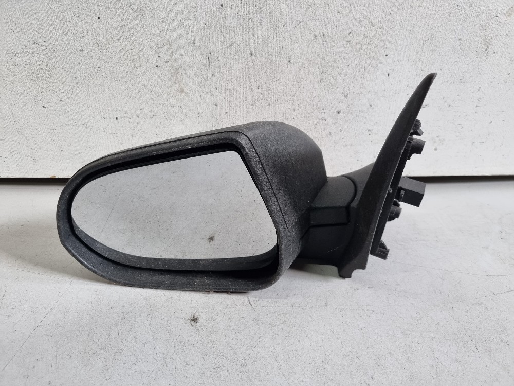 Retrovisor Esquerdo Chevrolet Onix 2013/2016 Usado 1