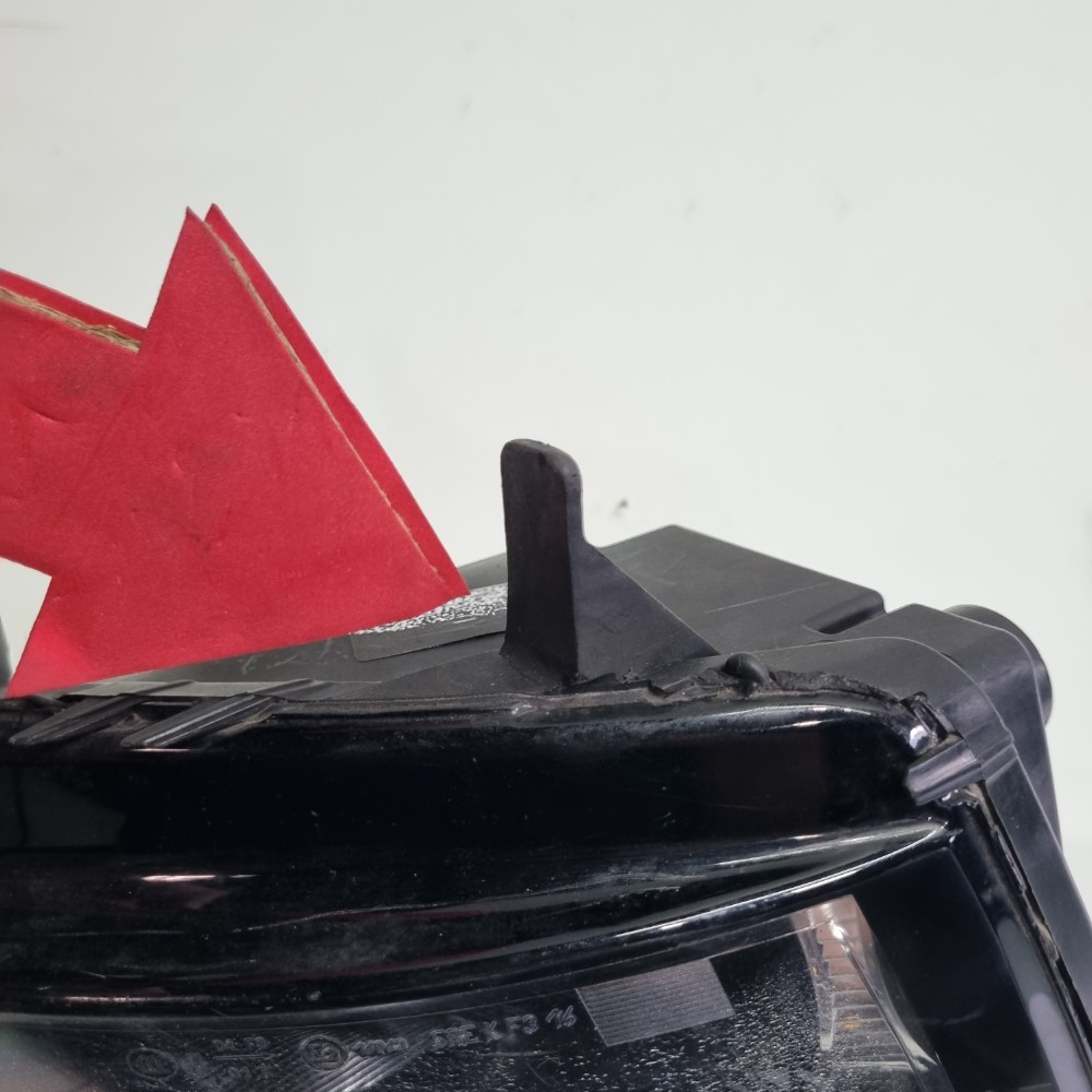Farol De Milha Do Lado Esquerdo Volkswagen Jetta 2018/2021 4