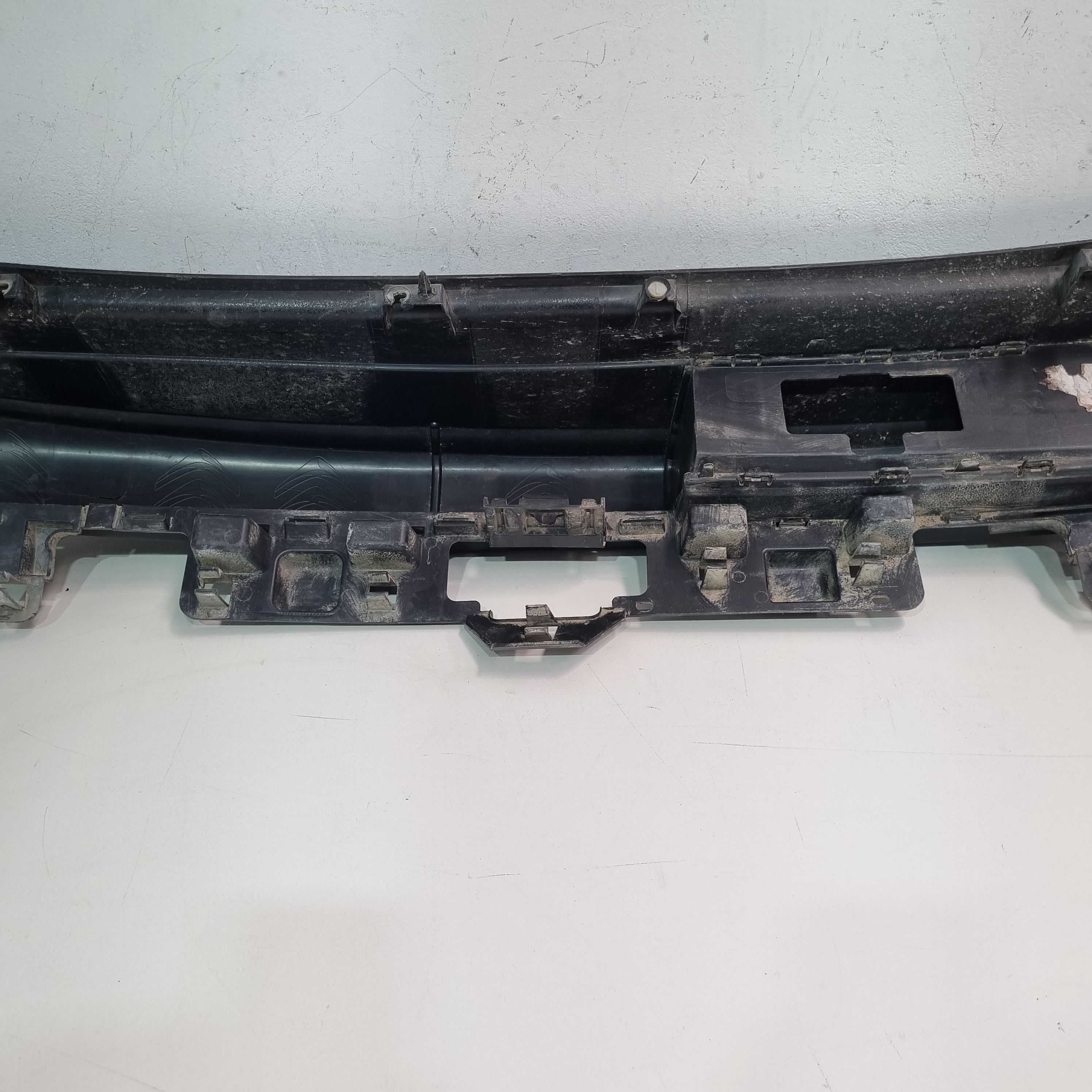 Aplique Do Parachoque Traseiro Citroën Aircross 2016/2019 7