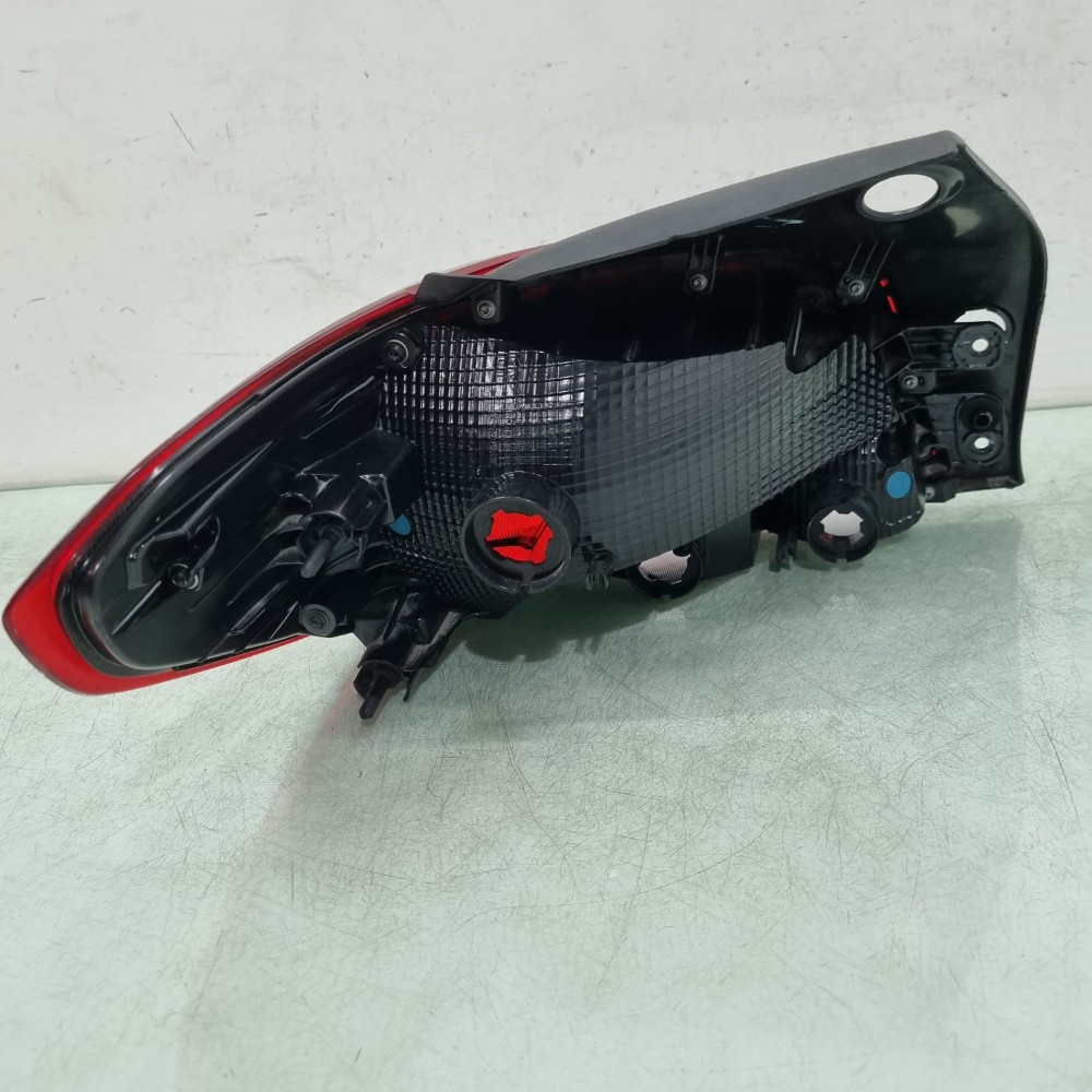 Lanterna Direita Sem LED Chevrolet Onix Hatch 2020/2024 4