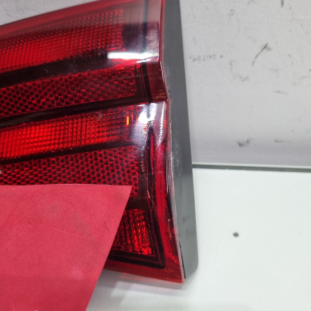 Lanterna Direita Tampa Traseira Volkswagen Virtus 2017/2022 Direito/passageiro 2