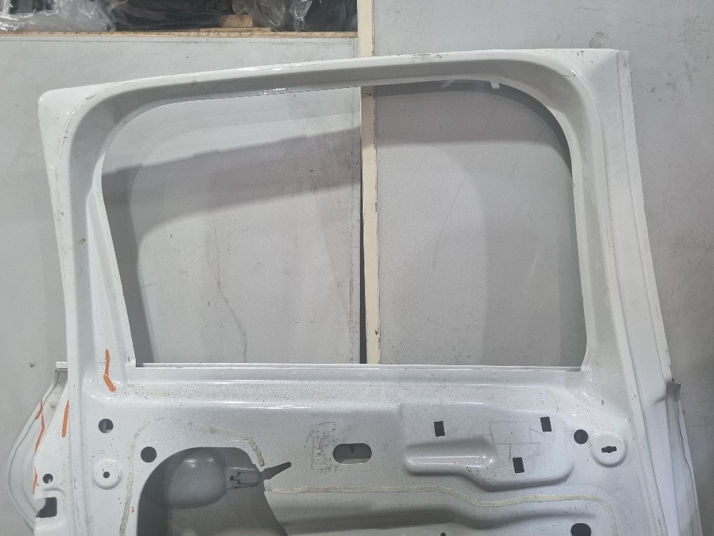 Porta Traseira Do Lado Esquerdo Peugeot 3008 2011/2015 Traseira Esquerdo 6