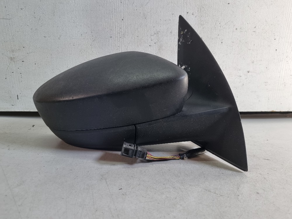 Retrovisor Direito Volkswagen Saveiro G6 2013/2016 Usado 3