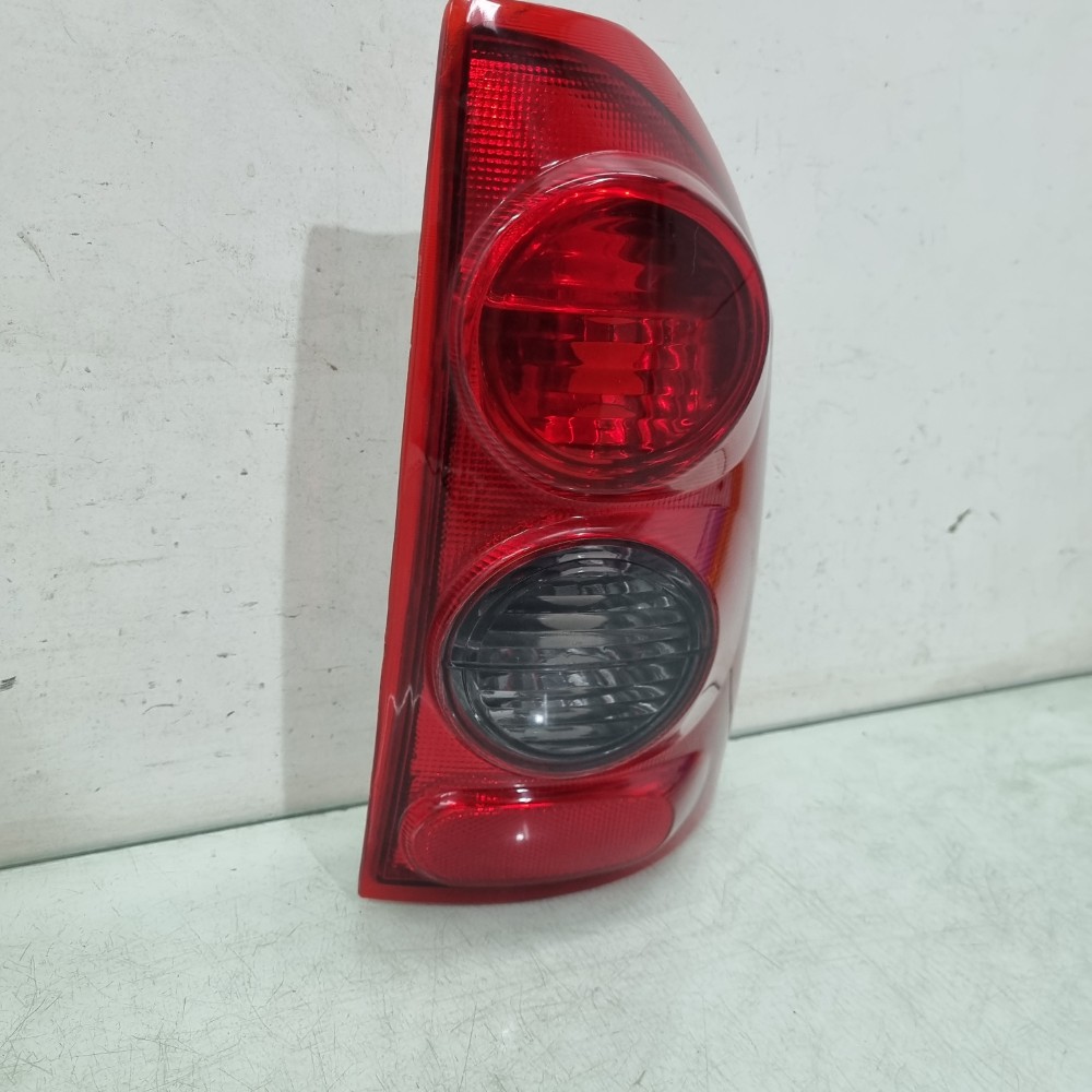 Lanterna Direita Chevrolet Montana 2003/2012 Direito/passageiro 3