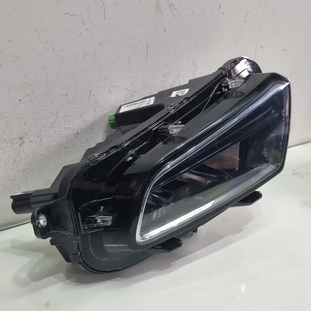 Farol Inferior Full Led Direito Toro 2022/2025 Original Direito/passageiro 2