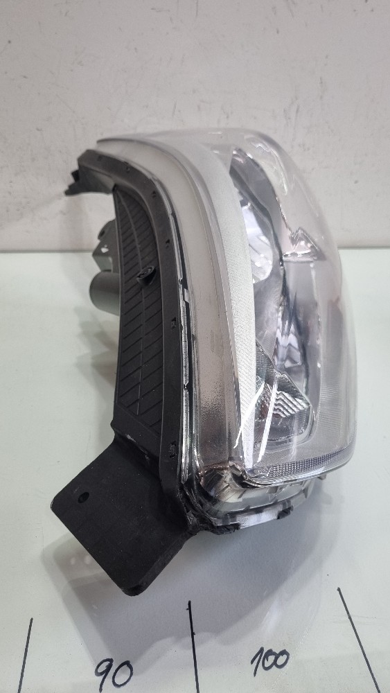 Farol lado esquerdo Hyundai Creta modelo 2017/2022 4