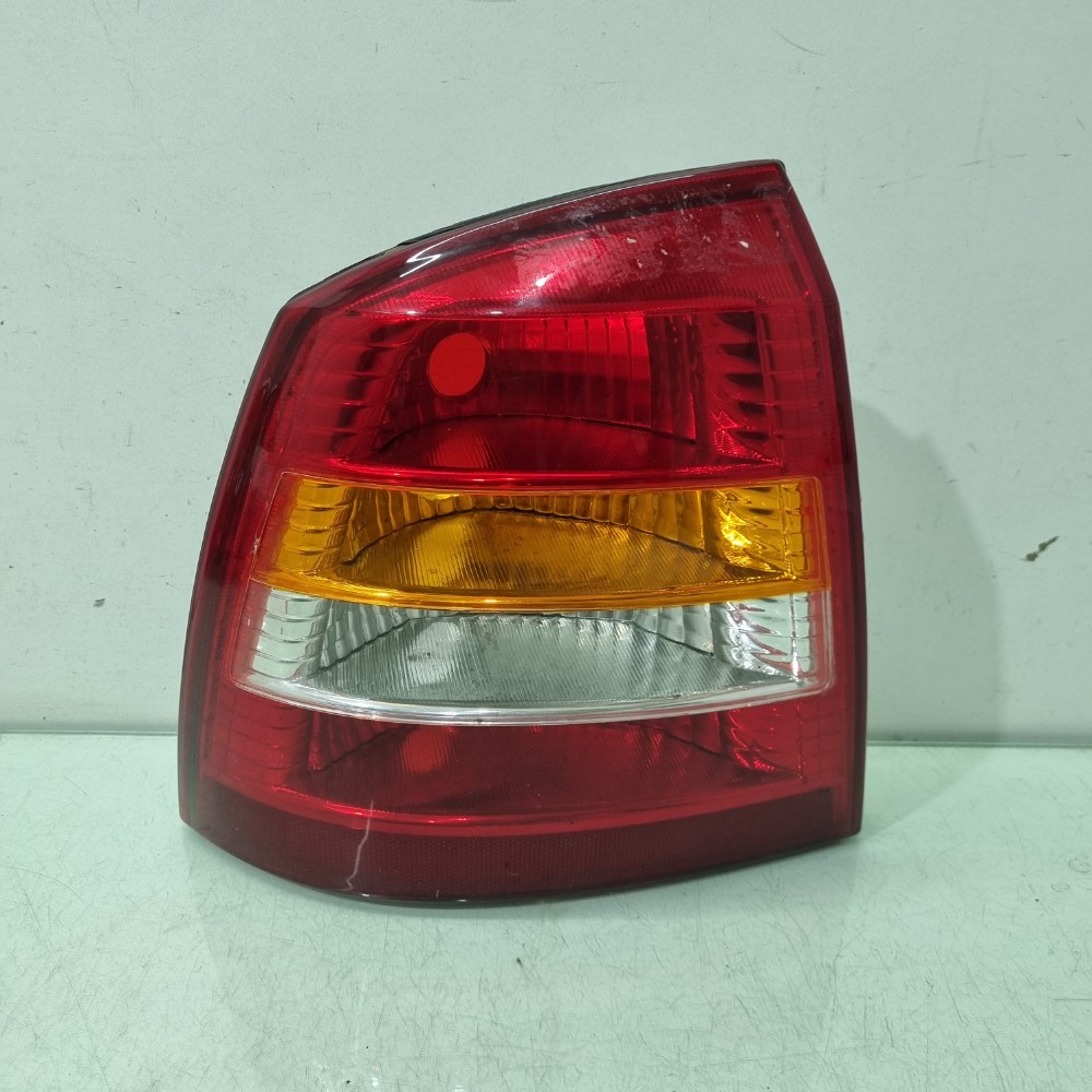 Lanterna Do Lado Esquerdo Chevrolet Astra Hatch 1998/2001 Esquerdo/motorista