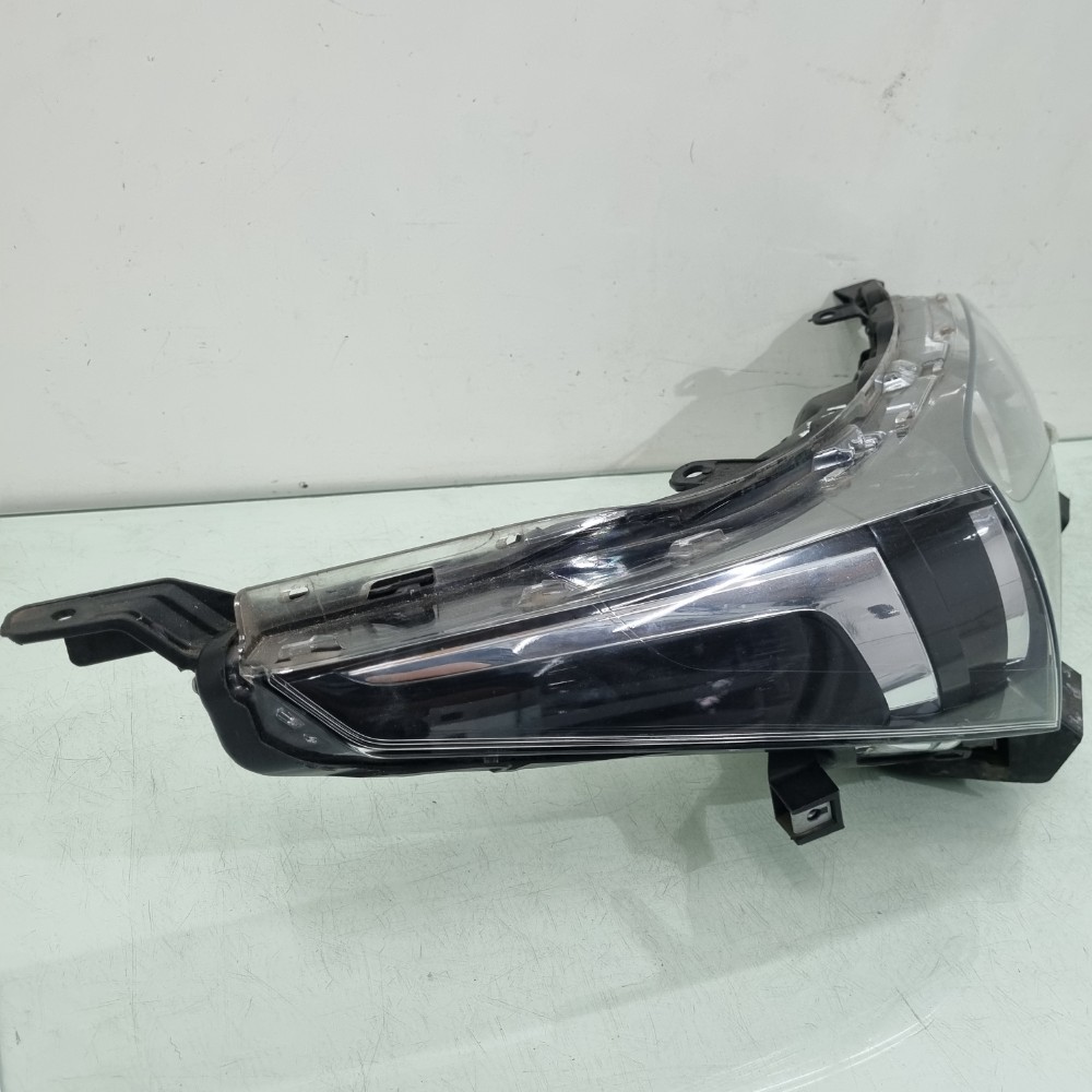 Farol Lado Direito Toyota Corolla 2015/2018 Usado E Original Direito/passageiro 3