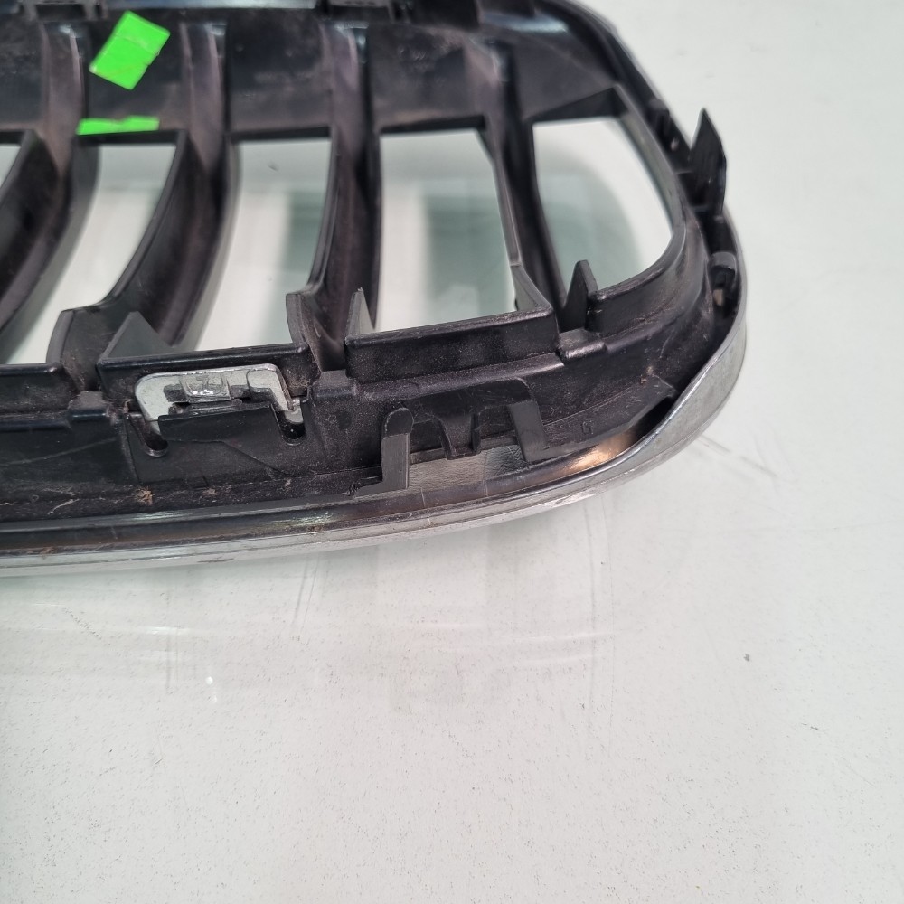 Grade Superior Do Lado Esquerdo Bmw X1 Modelos 2016/2019 Cromado 5