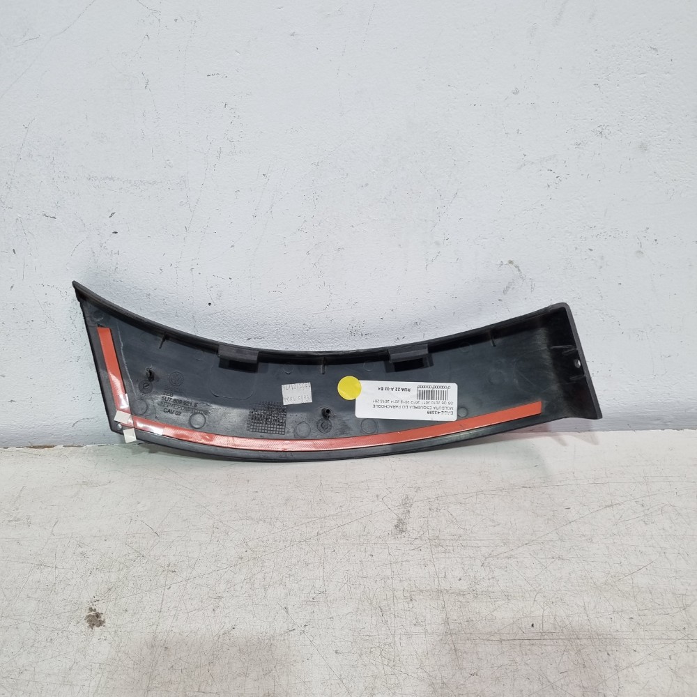 Moldura Lateral Traseira Volkswagen Saveiro G5 G6 2010/2016 2