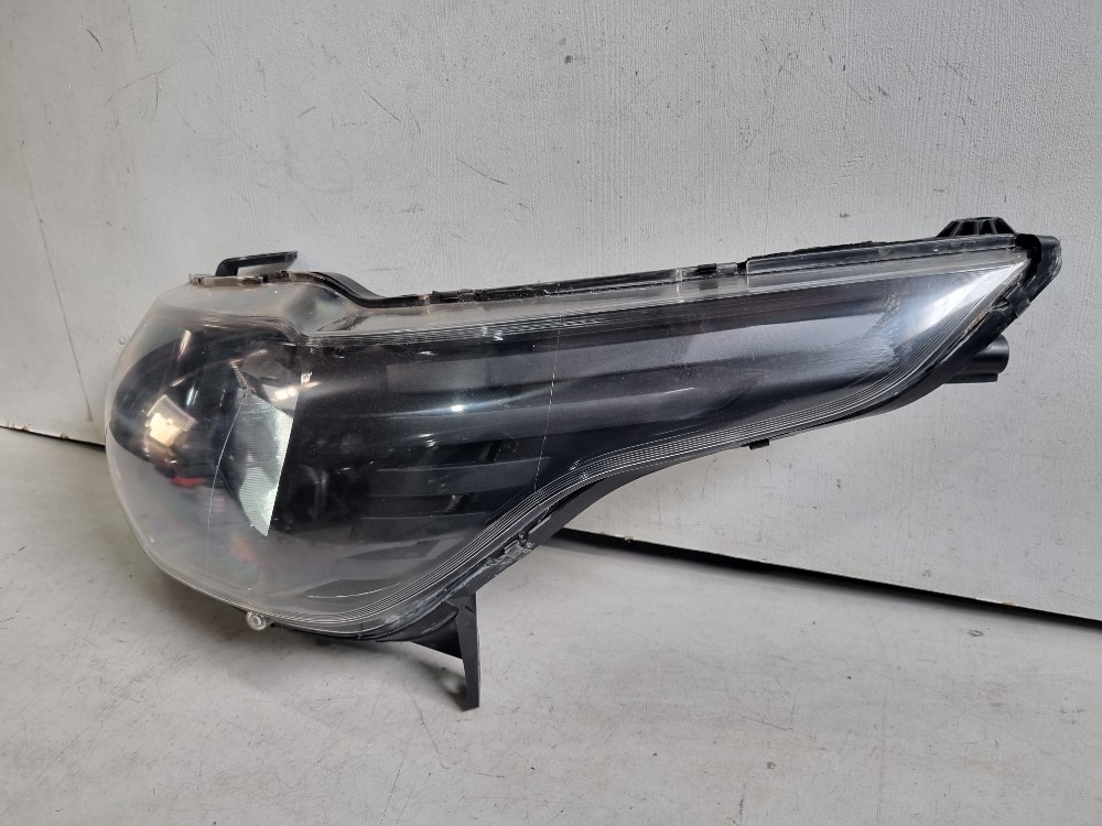 Farol Esquerdo Fiat Mobi 2017 2018 2019 2020 21 22 23 2024 Esquerdo/motorista 3