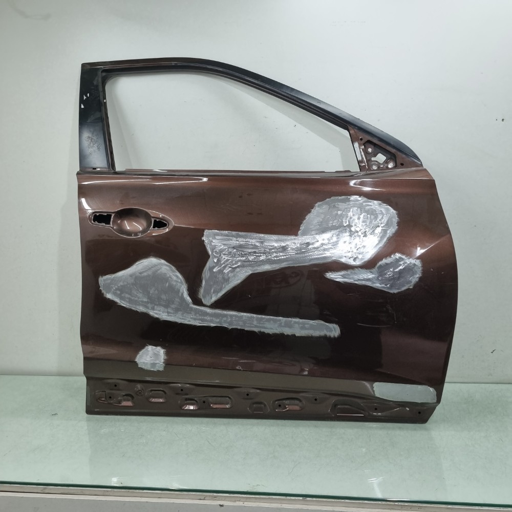 Porta Dianteira Do Lado Direito Nissan Kicks 2017/2024 Dianteira 1